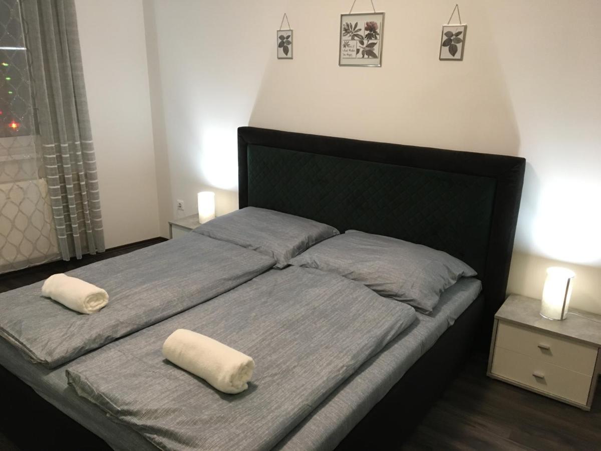 Queen Apartman Debrecen Exteriör bild